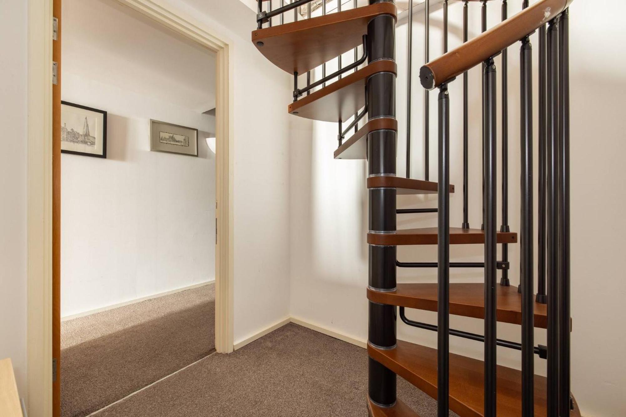 Wild Roses Serviced Apartments - Excel Warehouse 2 Londra Dış mekan fotoğraf