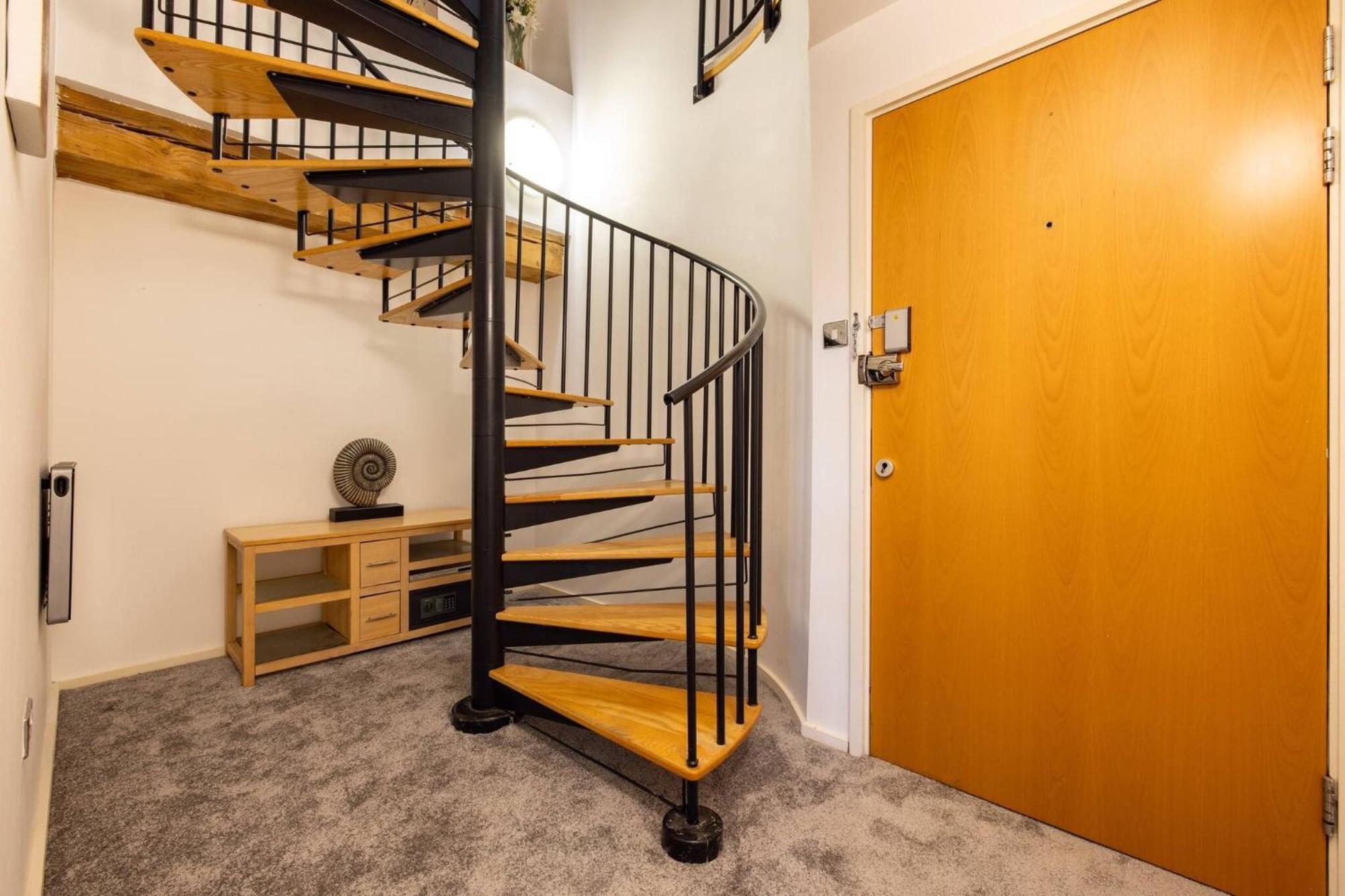Wild Roses Serviced Apartments - Excel Warehouse 2 Londra Dış mekan fotoğraf