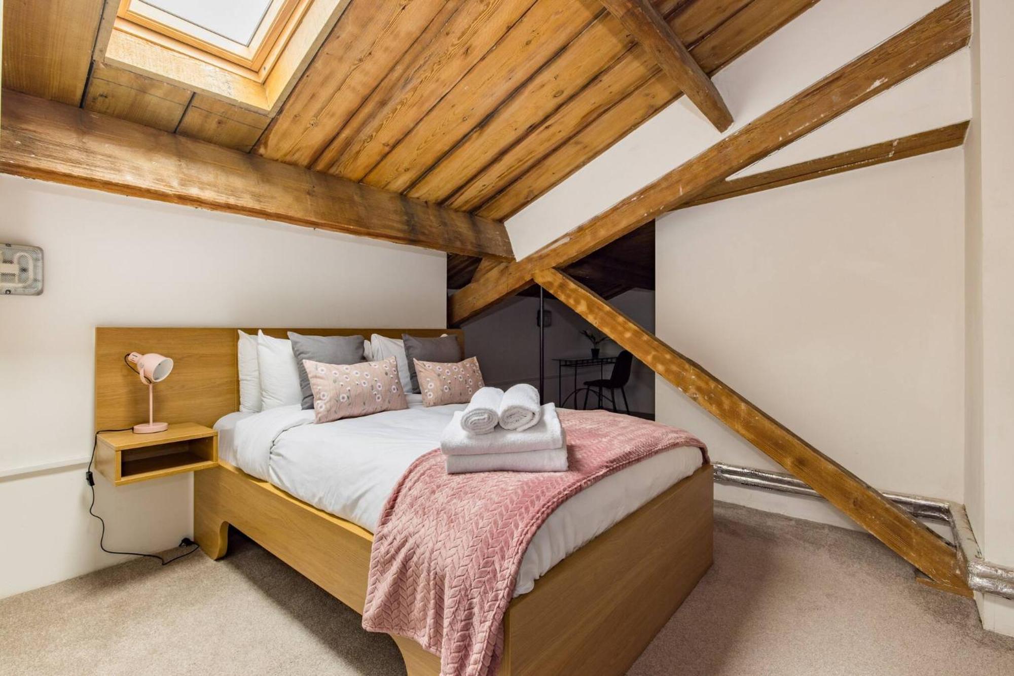 Wild Roses Serviced Apartments - Excel Warehouse 2 Londra Dış mekan fotoğraf
